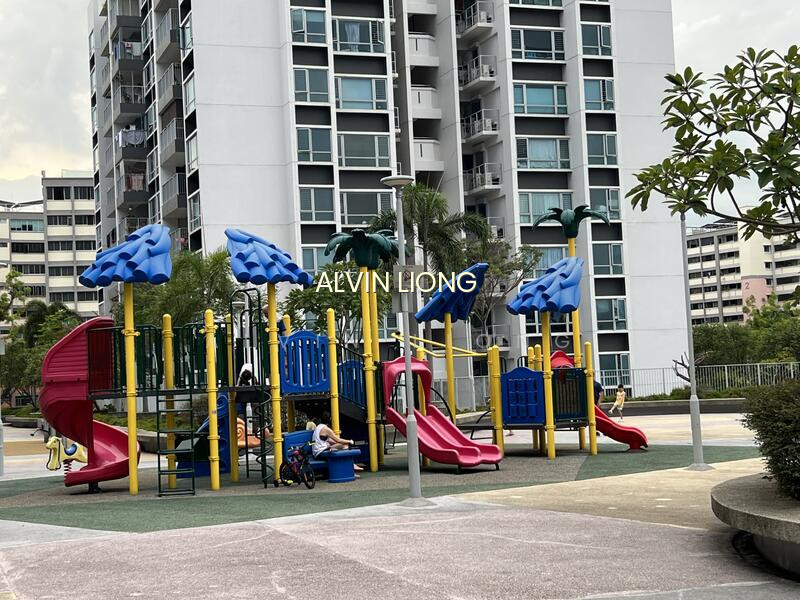 168B SIMEI LANE image 1 of 6