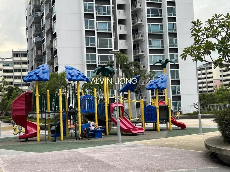 168B Simei Lane image 1 of 6
