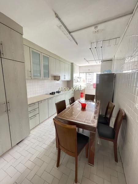 251 TAMPINES STREET 21 image 1 of 10