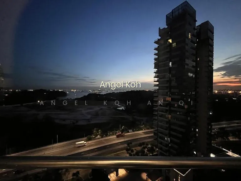 Harbour View Towers image 1 of 10