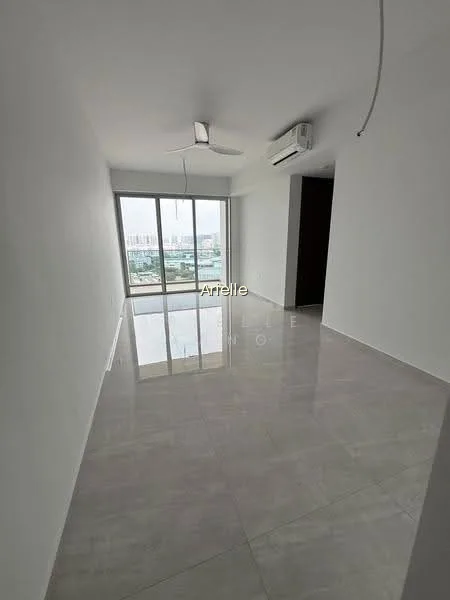 Grand Dunman image 1 of 10