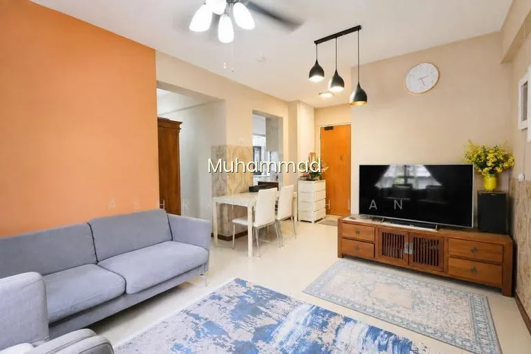 366A Sembawang Crescent image 1 of 7