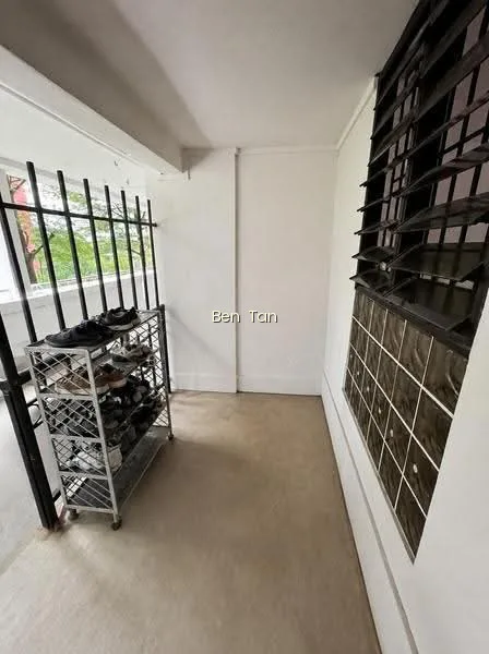 484 Jurong West Avenue 1 image 1 of 10