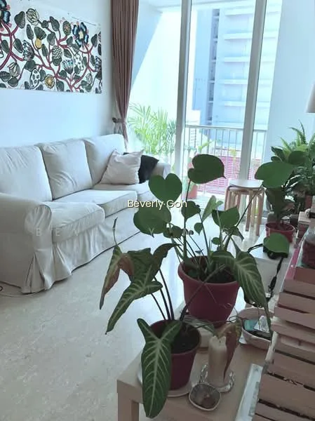 The Merlot image 1 of 10