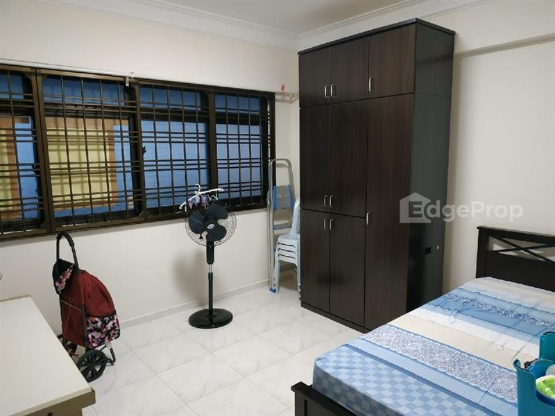 645 JURONG WEST STREET 61 image 1 of 10