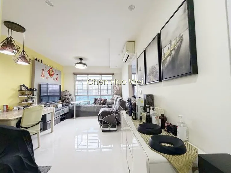 445B Bukit Batok West Avenue 8 image 1 of 7