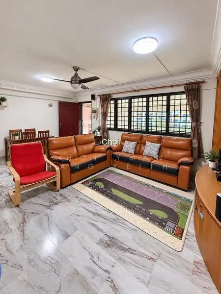 229 Bukit Batok East Avenue 3 image 1 of 10