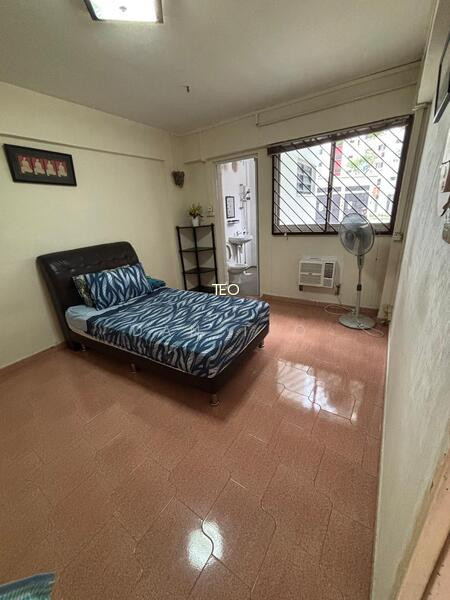 617 HOUGANG AVENUE 8 image 1 of 8