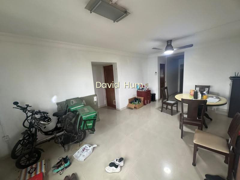 576 ANG MO KIO AVENUE 10 image 1 of 10