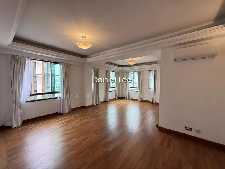 Family Living at Emerald Hill Orchard — 3BR + Helper's Room, Schools & MRT at Your Doorstep image 1 of 10