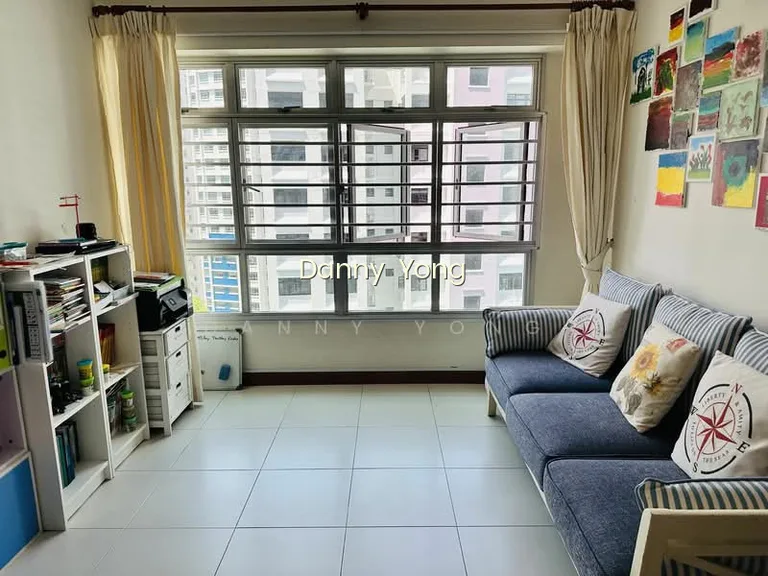 310C Ang Mo Kio Avenue 1 image 1 of 10