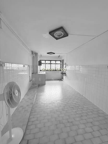 42 CHAI CHEE STREET image 1 of 10