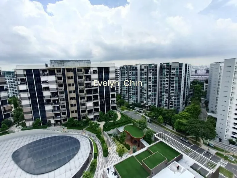 Sengkang Grand Residences image 1 of 9