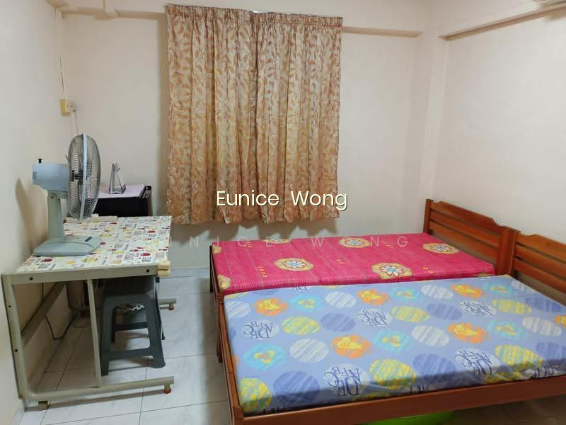 450 CLEMENTI AVENUE 3 image 1 of 10
