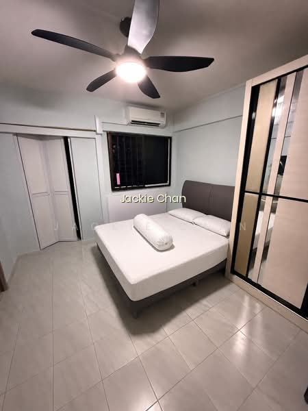270 TAMPINES STREET 21 image 1 of 9