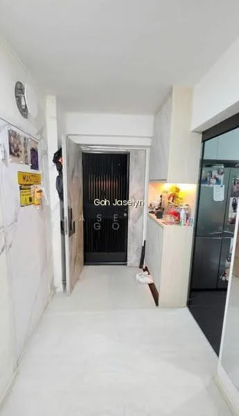 384 Bukit Batok West Avenue 5 image 1 of 10