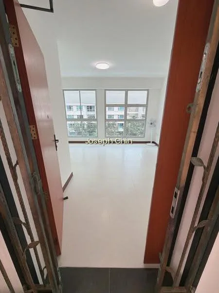 51 Commonwealth Drive image 1 of 10