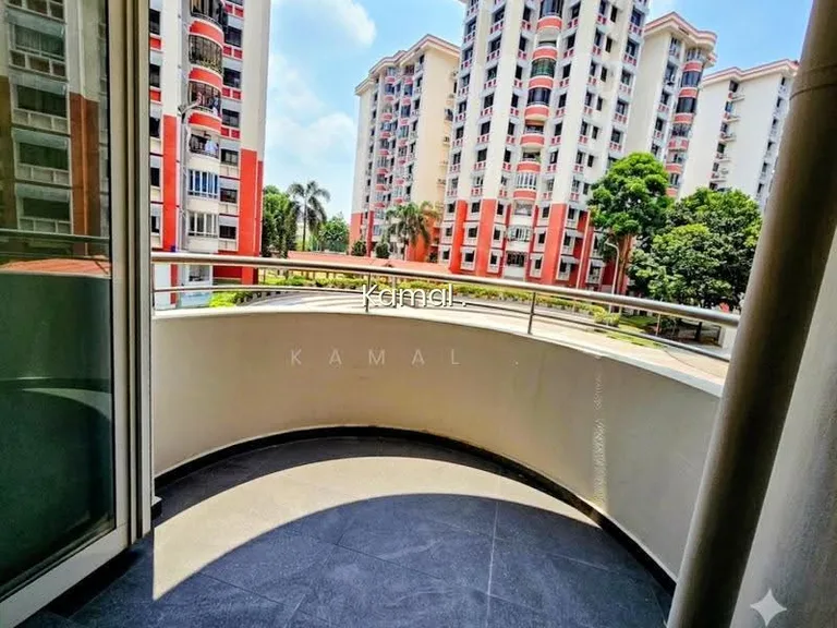693 Jurong West Central 1 image 1 of 10