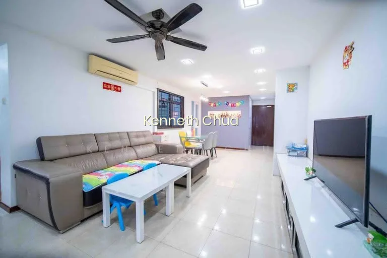 271B Jurong West Street 24 image 1 of 10