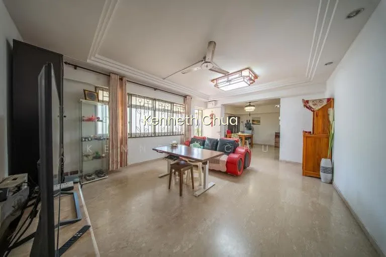 354 Woodlands Avenue 1 image 1 of 10