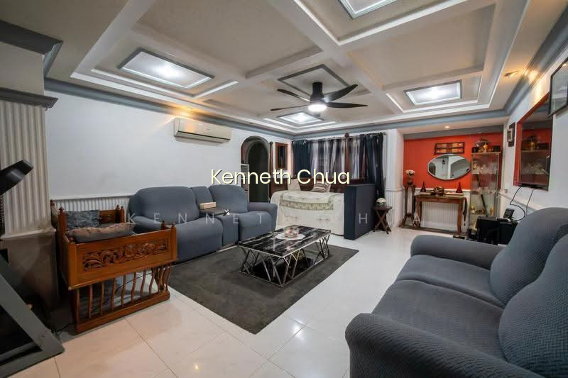 842F Tampines Street 82