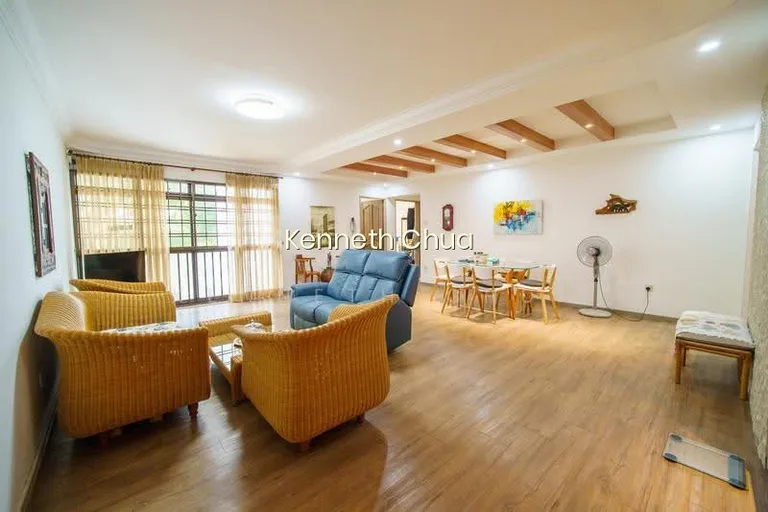 319B Anchorvale Drive image 1 of 10