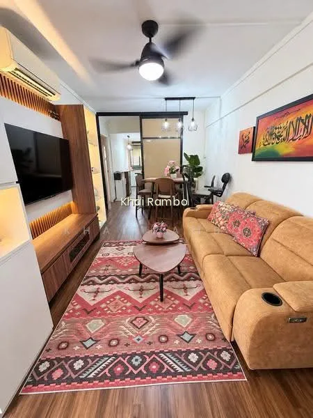 701 Hougang Avenue 2 image 1 of 10