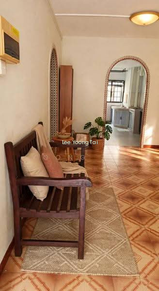 377 CLEMENTI AVENUE 5 image 1 of 10
