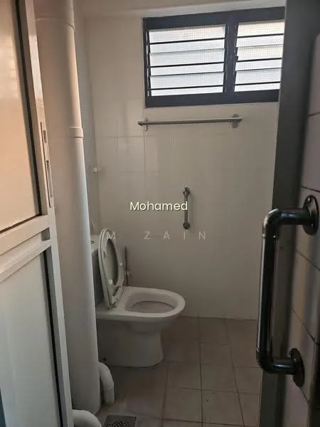 511 Jurong West Street 52 image 1 of 10