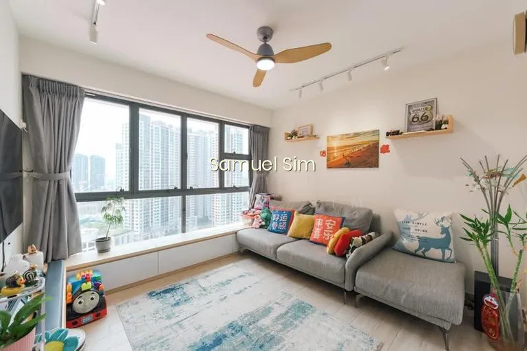 445B Clementi Avenue 3 image 1 of 10