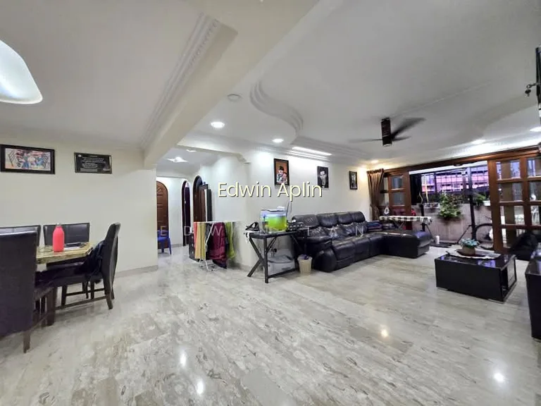 254 Bukit Batok East Avenue 4 image 1 of 10