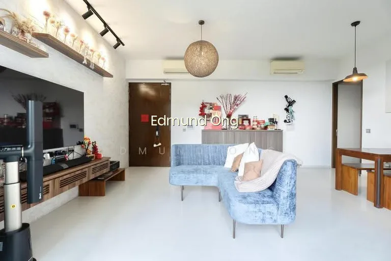 Foresque Residences image 1 of 10