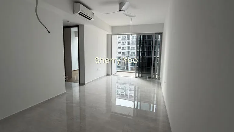 Grand Dunman image 1 of 10