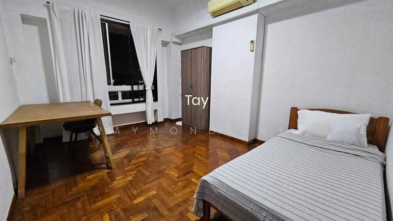 230H TAMPINES STREET 21 image 1 of 8