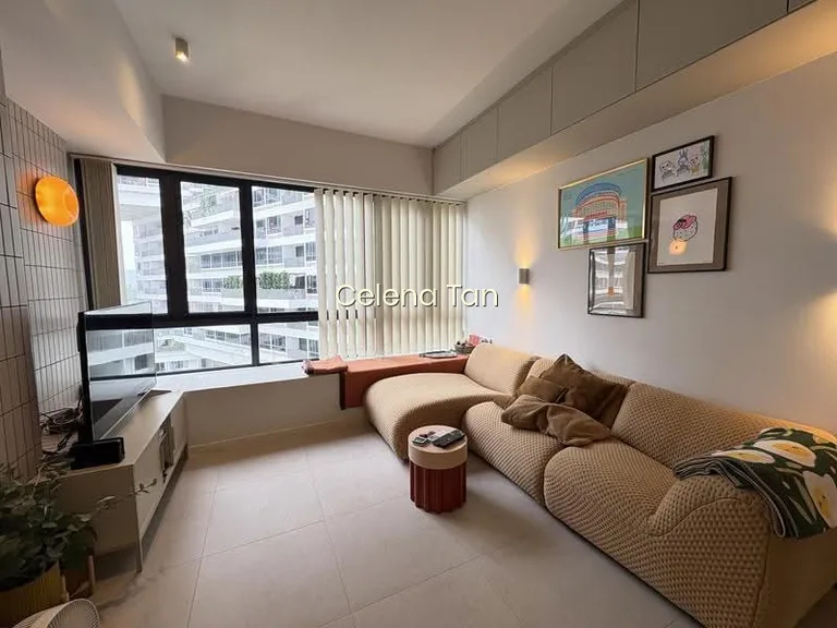 The Interlace image 1 of 10