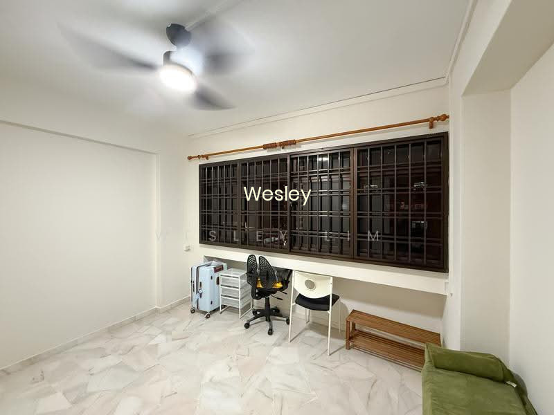 704 TAMPINES STREET 71 image 1 of 9