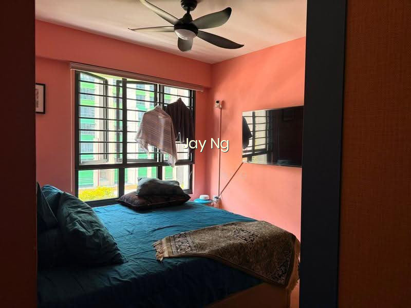 641A TAMPINES STREET 62 image 1 of 4