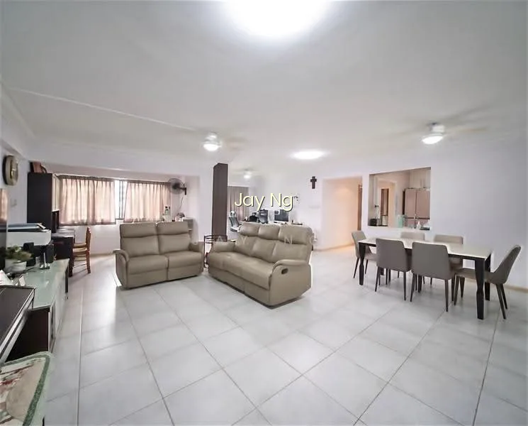 332 Sembawang Close image 1 of 10