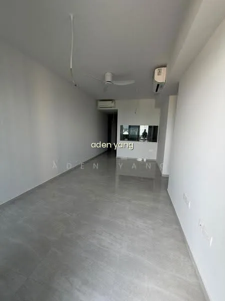 Grand Dunman image 1 of 10