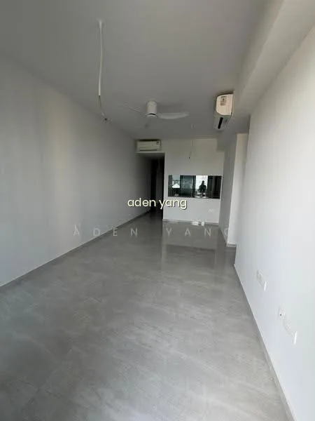 Grand Dunman image 1 of 10