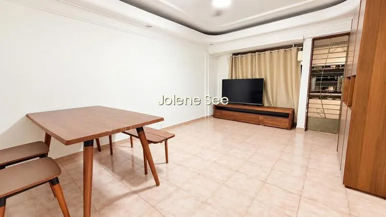 410 Pandan Gardens image 1 of 10