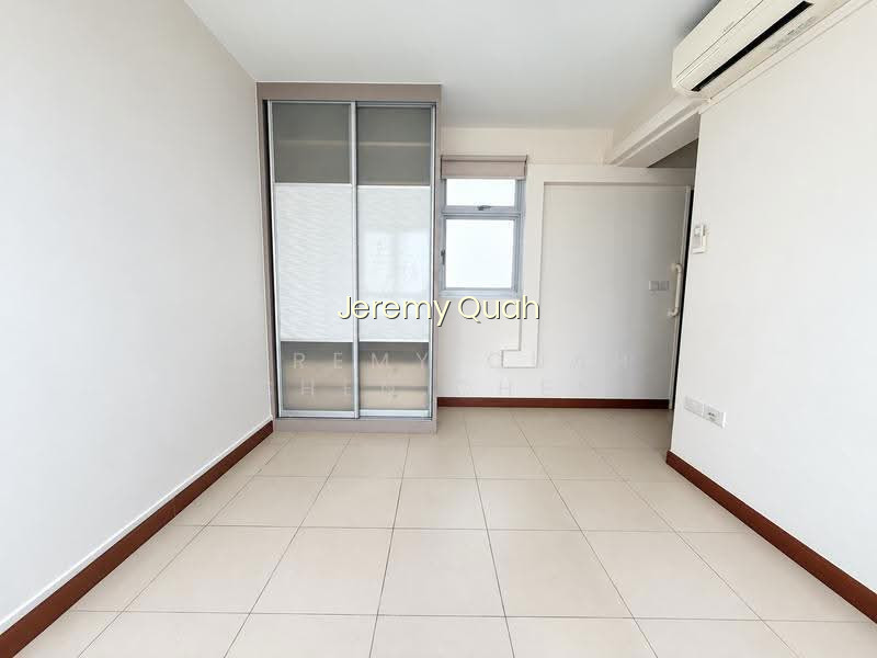 421 CLEMENTI AVENUE 1 image 1 of 4