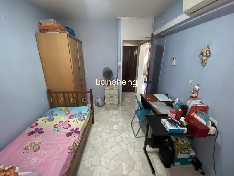 419 FAJAR ROAD image 1 of 10