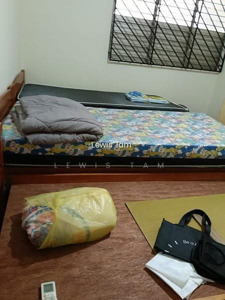 663 YISHUN AVENUE 4 image 1 of 9