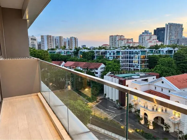 646SQFT 2B2B at $2,415 Psf, 5 MRT Stations Within 850M image 1 of 6