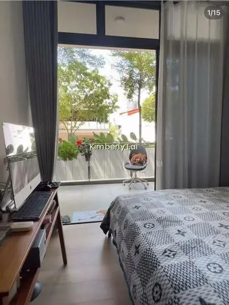 For Investors/Coliving, Freehold 2BR, 9 Mins to Mrt. ~3.7% Yield @ $4.2K Rental image 1 of 3