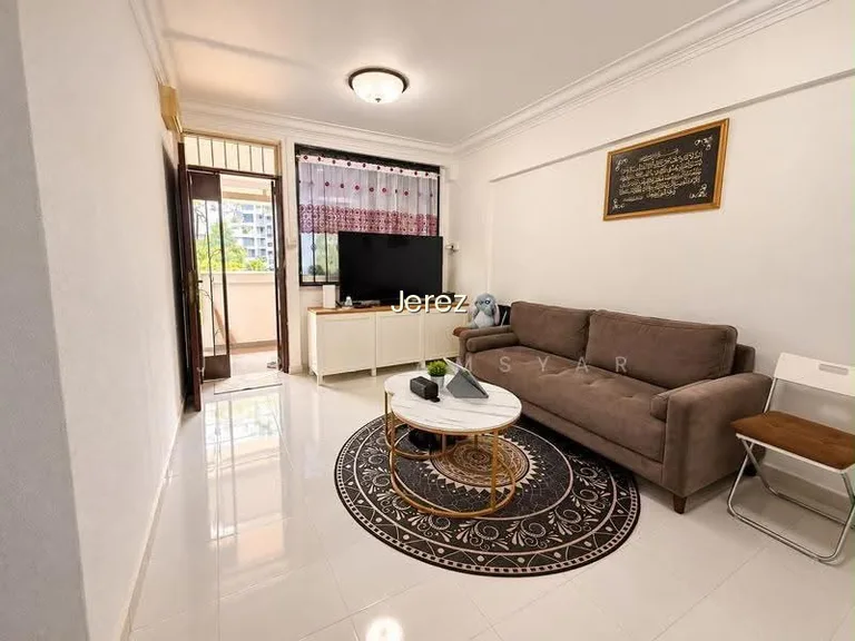 317 Bukit Batok Street 32 image 1 of 10