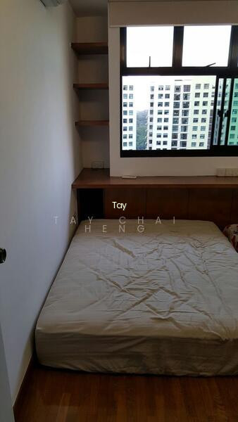 627 SENJA ROAD image 1 of 10