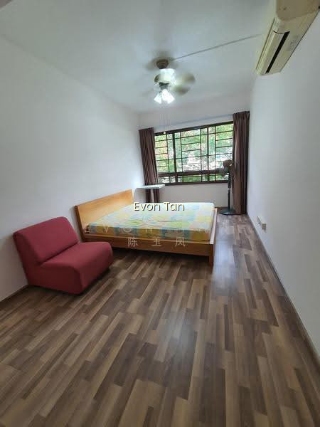 643 CHOA CHU KANG STREET 64 image 1 of 10