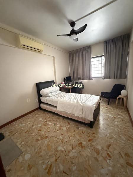 270 TAMPINES STREET 21 image 1 of 6